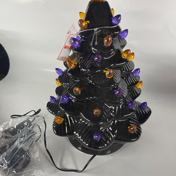Mr. Halloween 12" Illuminated Ceramic Nostalgic Tree - Picture 2 of 3